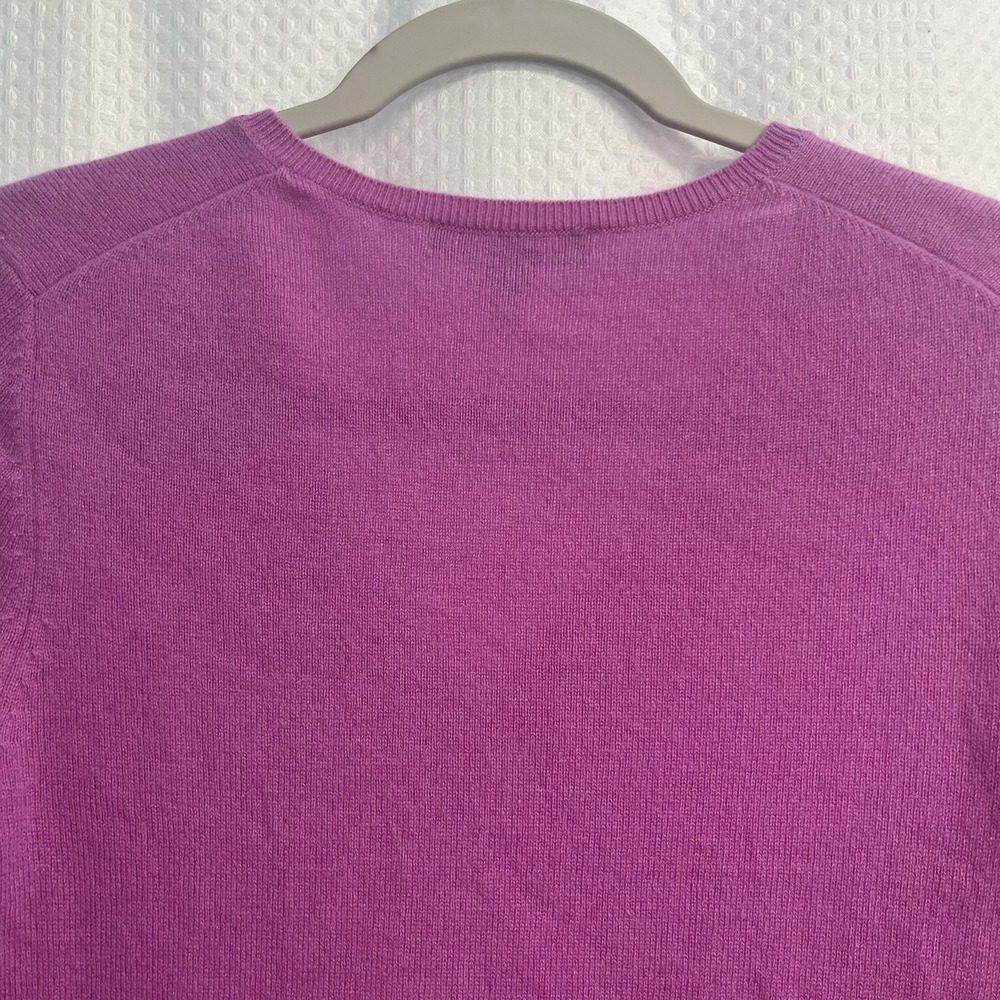 Ann Taylor 100% Cashmere V Neck Pink Sweater Classic Quiet Luxury XS - Picture 8 of 8